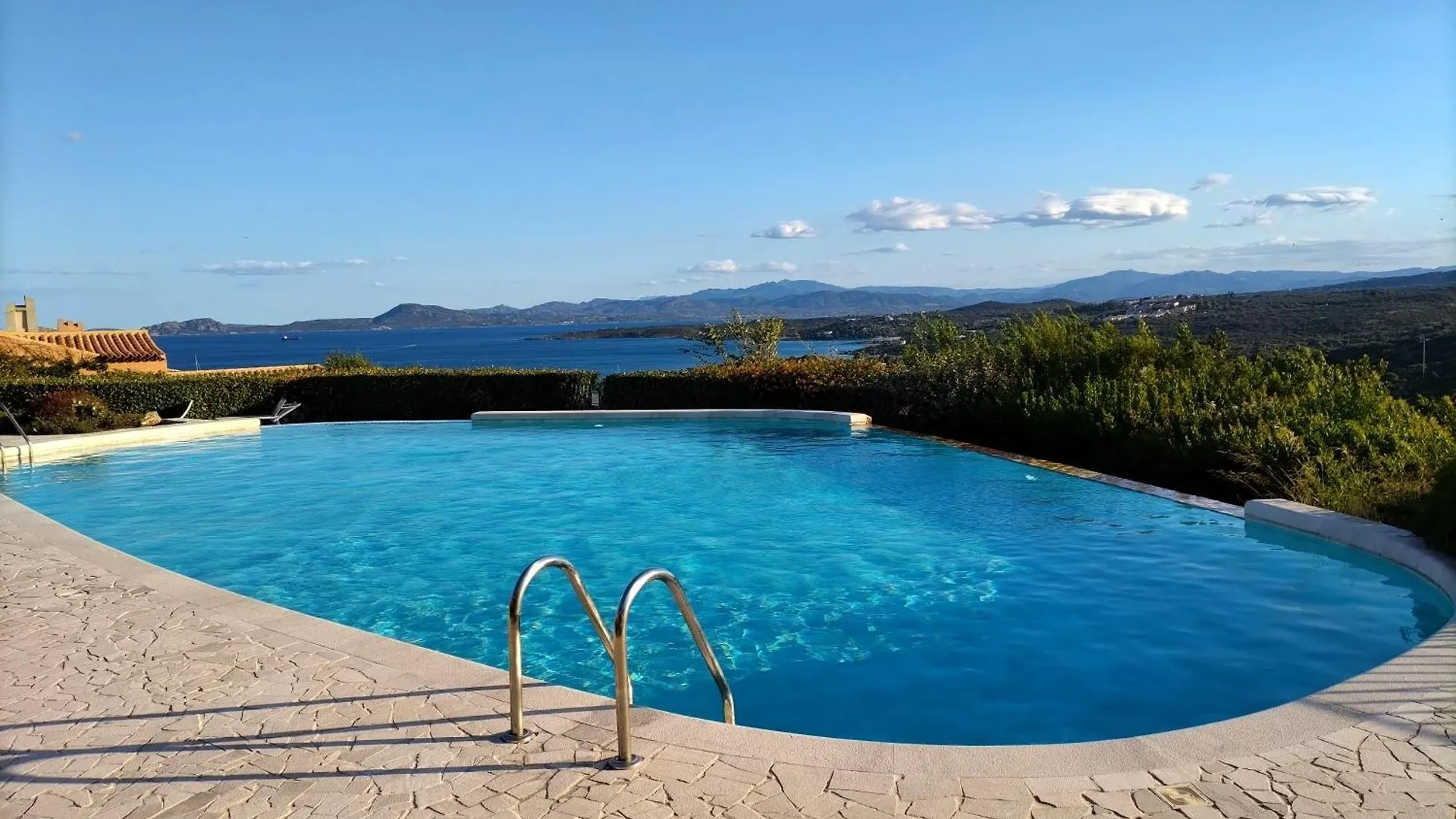 Sherden - Esmeralda Luxury Apartment Marinella