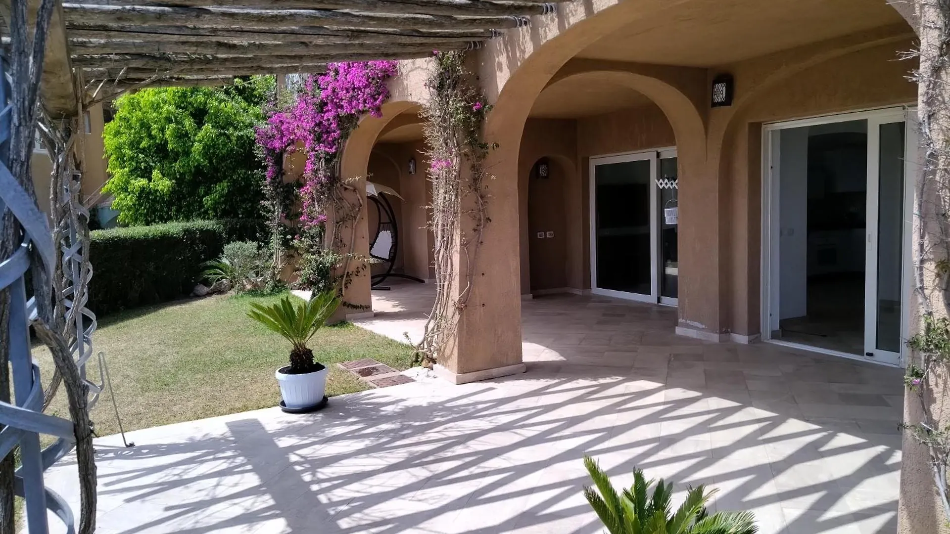 Sherden - Esmeralda Luxury Apartment Marinella  Italy